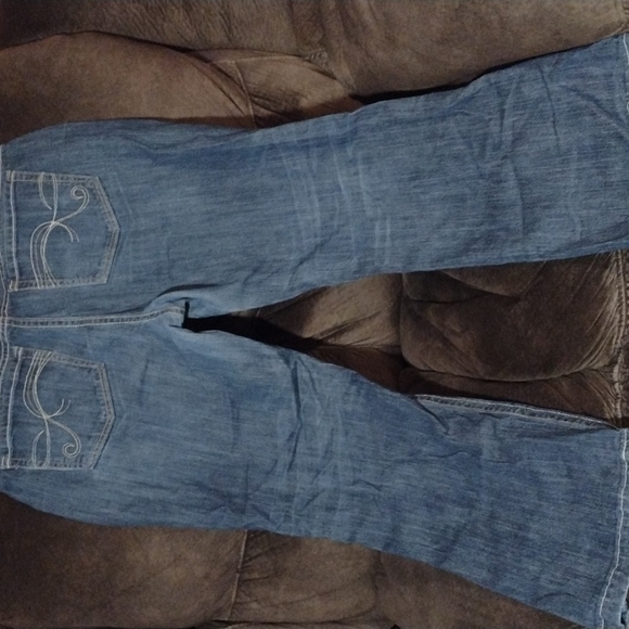 Cabela's Jeans - Picture 4 of 4